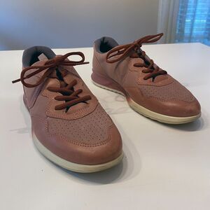 Women's Ecco Turnschuhe Ladies Pink Sneakers‎ Shoes EU Size 40 US Size 9